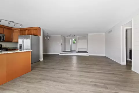 Living - 2545 E Lakeshore Dr #A71, Crown Point, IN 46307 photo 1 of 6