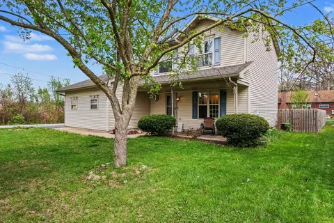 1123 Waverly Rd, Chesterton, IN 46304