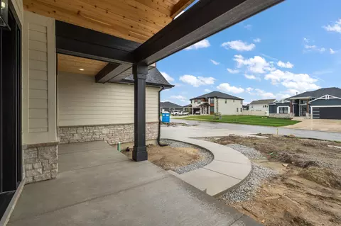 Exterior - 9430 Iris Dr, Saint John, IN 46373 photo 3 of 10