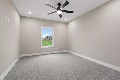 Bedroom - 9430 Iris Dr, Saint John, IN 46373 photo 1 of 7
