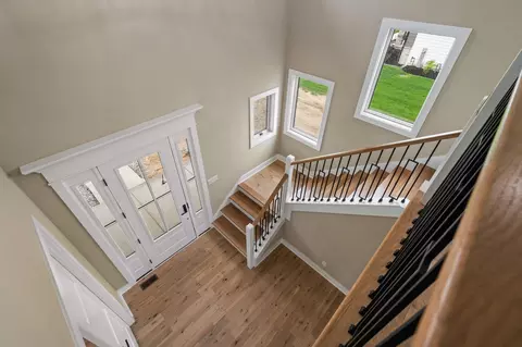 Entry Way - 9430 Iris Dr, Saint John, IN 46373 photo 8 of 9