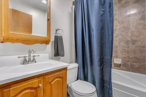 Bath - 12203 Duttlinger Ln, Wheatfield, IN 46392 photo 1 of 3