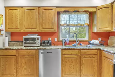 Kitchen - 12203 Duttlinger Ln, Wheatfield, IN 46392 photo 2 of 2
