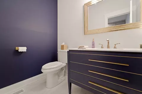 Bath - 825 Schilling Dr, Crown Point, IN 46307 photo 1 of 4