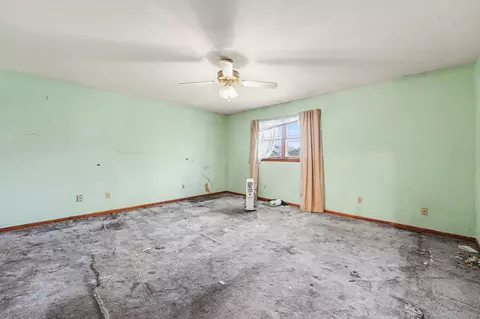 Bedroom - 2423 Marshall Pl, Gary, IN 46404 photo 3 of 4