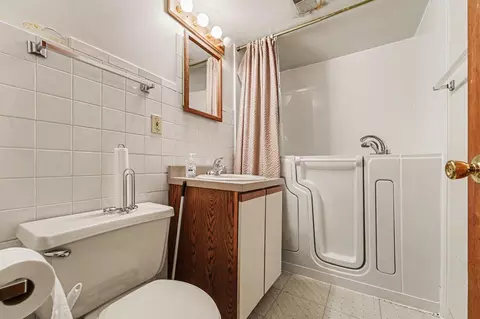 Bath - 2423 Marshall Pl, Gary, IN 46404 photo 2 of 2