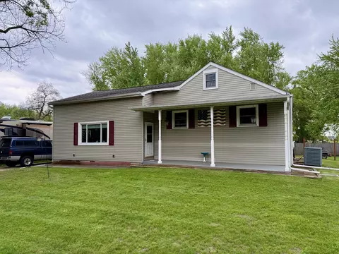 15427 W 160, Medaryville, IN 47957