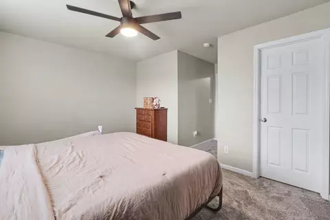 Bedroom - 7682 E 111th Pl, Crown Point, IN 46307 photo 4 of 5