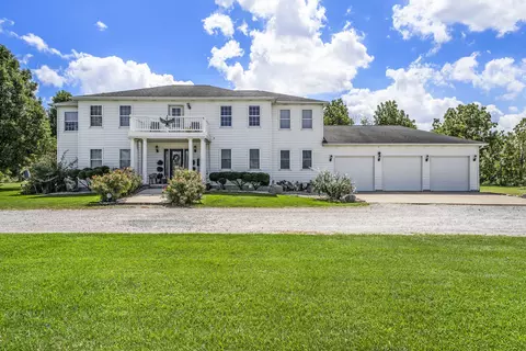 928 N Calumet Ave, Chesterton, IN 46304