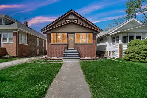 2010 Lincoln Ave, Whiting, IN 46394