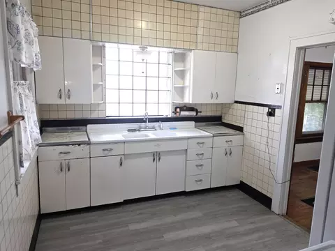 Kitchen - 1173 Tyler St, Gary, IN 46407 photo 3 of 3