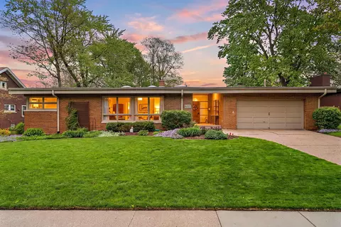 6225 Moraine Ave, Hammond, IN 46324