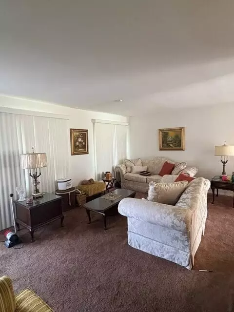 8201 Hickory Ave, Gary, IN 46403 photo 5