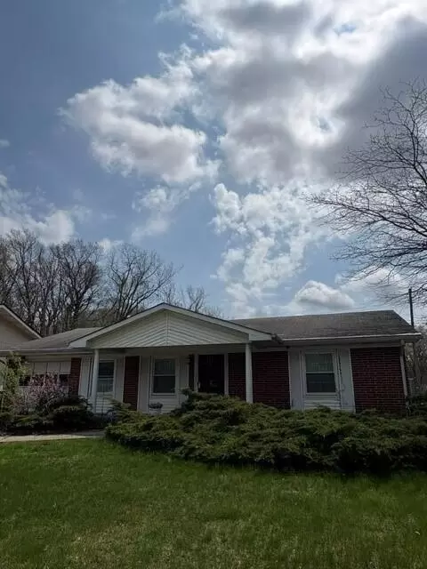 8201 Hickory Ave, Gary, IN 46403