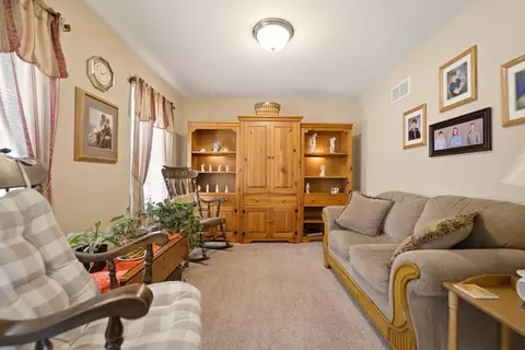 302 E 130th Ln, Crown Point, IN 46307 photo 3