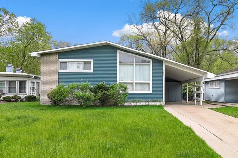 6837 Ash Pl, Gary, IN 46403