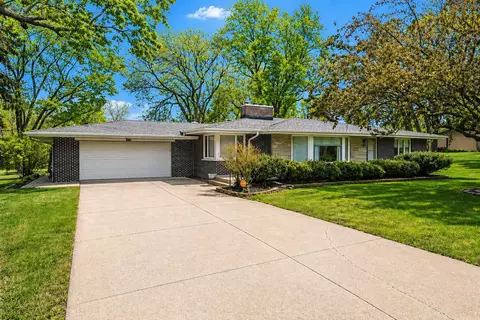 11265 W 80th Ct, Saint John, IN 46373