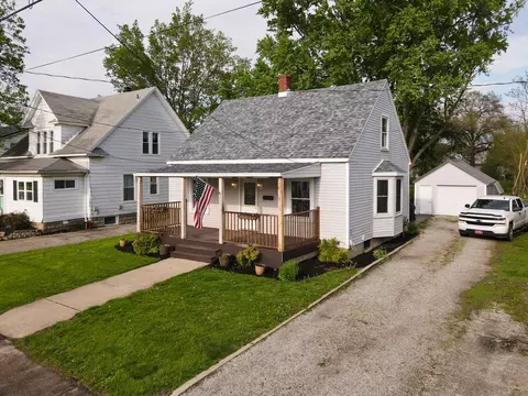 731 N College Ave, Rensselaer, IN 47978