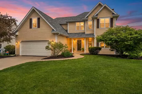244 Moncrief Dr, Valparaiso, IN 46385