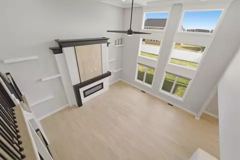 Living - 9343 Iris Dr, Saint John, IN 46373 photo 6 of 6