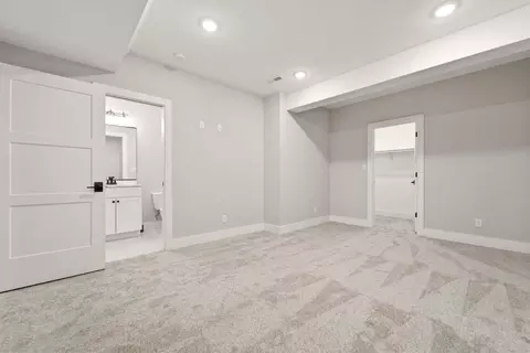 Bedroom - 9343 Iris Dr, Saint John, IN 46373 photo 2 of 2