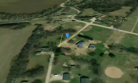 7995 Cox Rd, Terre Haute, IN 47802 photo 3