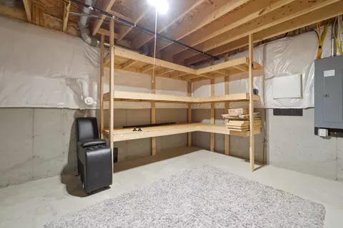 528 Hampton Manor Ct, Valparaiso, IN 46385 photo 34