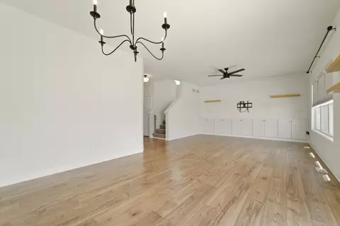 528 Hampton Manor Ct, Valparaiso, IN 46385 photo 8