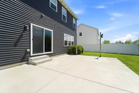 528 Hampton Manor Ct, Valparaiso, IN 46385 photo 36