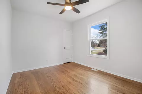 7937 Forest Ave, Munster, IN 46321 photo 12