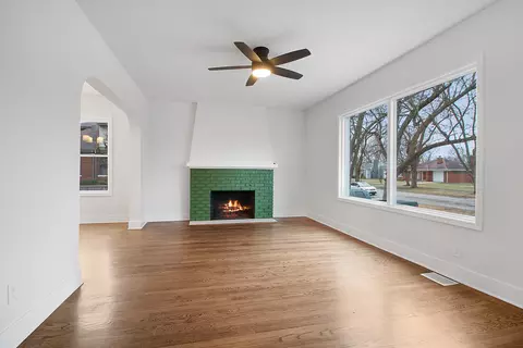 7937 Forest Ave, Munster, IN 46321 photo 6