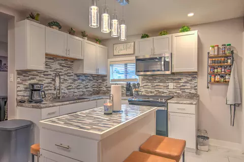 Kitchen - 2080 Wright St, Gary, IN 46404 photo 2 of 4