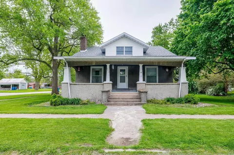 602 E State St, Morocco, IN 47963