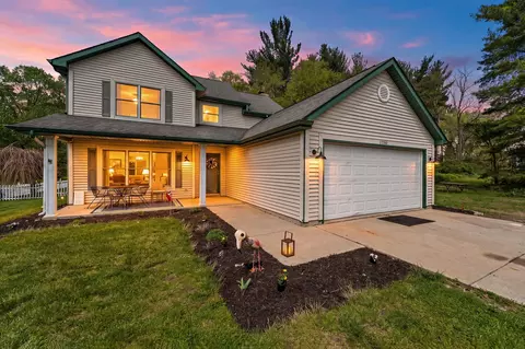 12150 N 332, De Motte, IN 46310