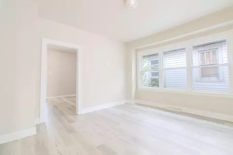 Living - 829 Johnson St, Gary, IN 46402 photo 9 of 10