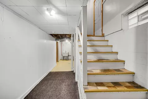 Entry Way - 3752 Tyler St, Gary, IN 46408 photo 2 of 2