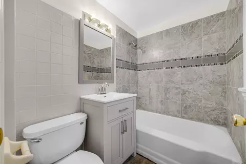 Bath - 3752 Tyler St, Gary, IN 46408 photo 1 of 1