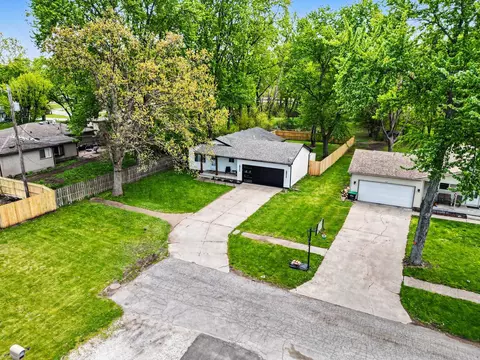 5793 Paula Ave, Portage, IN 46368