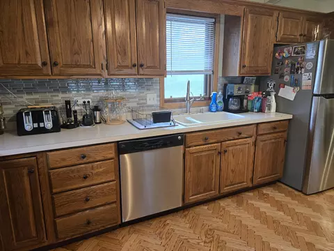 Kitchen - 2446 Rolling Hill Dr, Dyer, IN 46311 photo 2 of 5