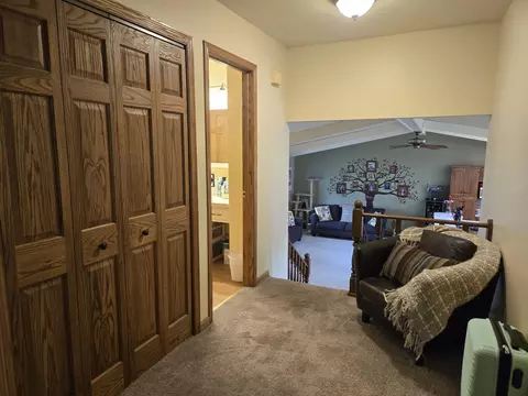 Entry Way - 2446 Rolling Hill Dr, Dyer, IN 46311 photo 2 of 2