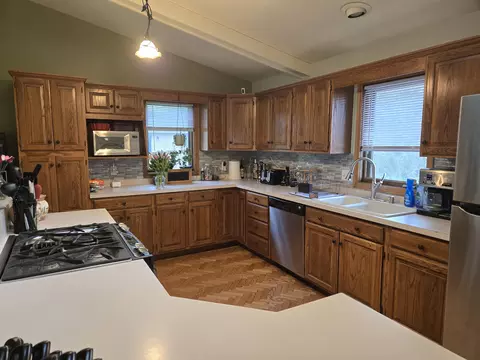 Kitchen - 2446 Rolling Hill Dr, Dyer, IN 46311 photo 3 of 5