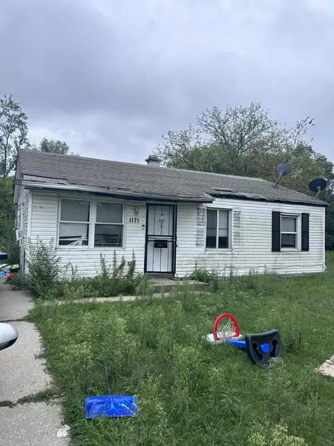 1171 Dearborn Cir, Gary, IN 46403