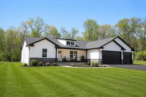 3640 Quail Run Dr, Wheatfield, IN 46392