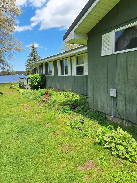 11382 E Samual Dr, Walkerton, IN 46574 photo 8