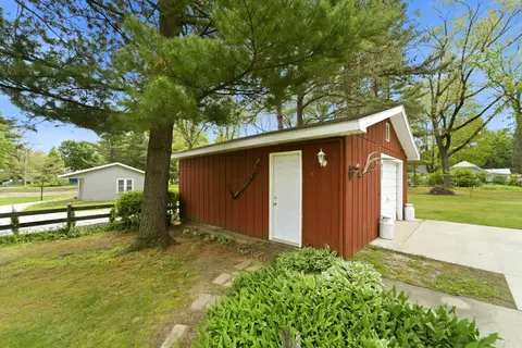 11382 E Samual Dr, Walkerton, IN 46574 photo 38