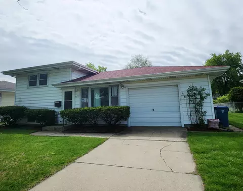 3534 43rd Pl, Highland, IN 46322
