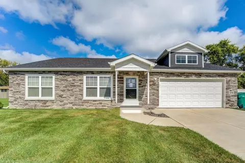 3190 W 63rd Ln, Merrillville, IN 46410