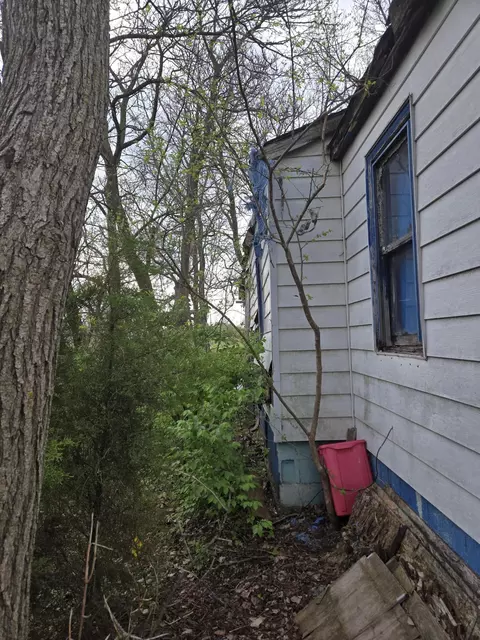 2324 Johnson St, Gary, IN 46407 photo 3