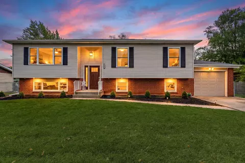 6301 Defiance Ave, Portage, IN 46368