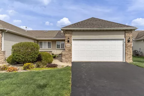 6843 Falcon Dr, Schererville, IN 46375